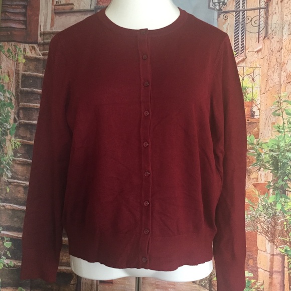 NWT BURGANDY CARDIGAN - Picture 2 of 3